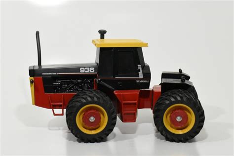 1 16 Versatile 936 4wd Tractor With Duals Dalton S Farm Toys