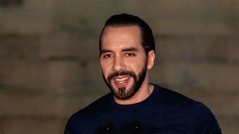 Nayib Bukele pedirá licencia para hacer su campaña de reelección a la