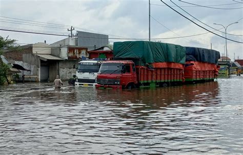 Jalur Pantura Jawa Tengah Dilanda Musibah Banjir