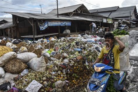 Volume Sampah Di Kota Tasikmalaya Meningkat ANTARA Foto