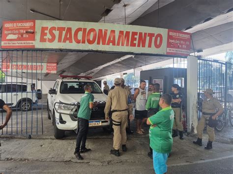 Estacionamento Irregular Que Funcionava Embaixo De Viaduto De Botafogo