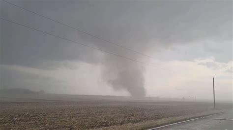 At least 26 dead after tornadoes rake US Midwest, South | Today News