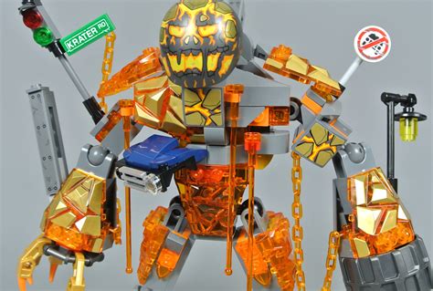 LEGO 76128 Molten Man Battle review | Brickset