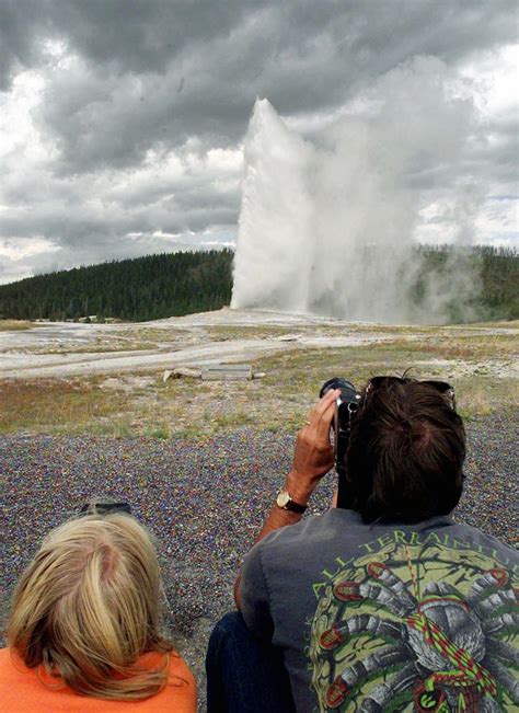 Yellowstone Super Volcano Won T Erupt Say Experts If They Re Wrong We