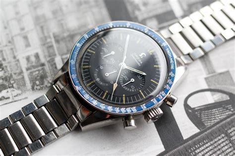 Omega Speedmaster Blue Bezel 8 Bazamu