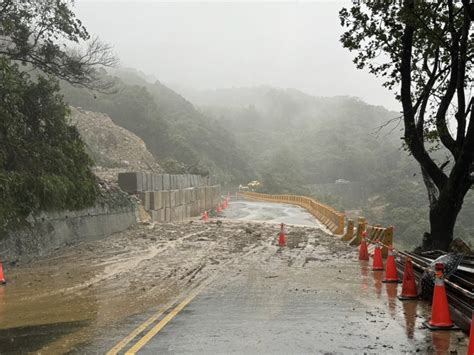 陽金公路又緊急封路！ 山陀兒來襲公路局才搶通 今土石又滑落 大台北 地方 聯合新聞網