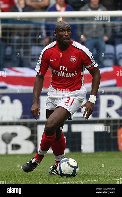 Sol Campbell Arsenal Photo Stock Alamy