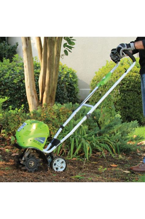 GreenWorks Cordless Battery Powered Tillers Cultivators