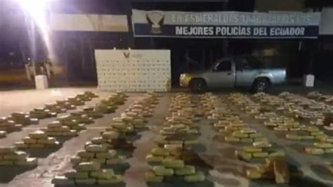 Video Polic A Incauta M S De Media Tonelada De Marihuana En Esmeraldas