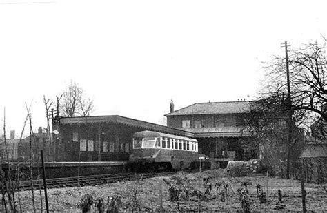 Disused Stations: Staines West Station | Steam train photo, Old train ...