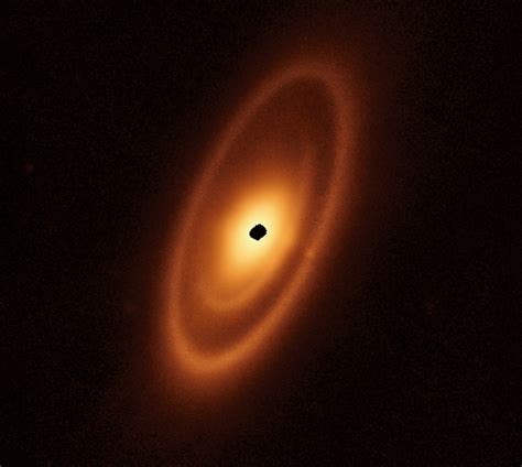 Jwst Finds New Planet Forming Rings Around Fomalhaut Astronomy