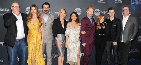 ty burrell spills    modern family cast    touch