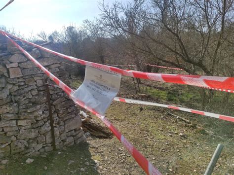 A Santeramo Cala Il Silenzio Domani L Autopsia Sul Corpo Della Enne