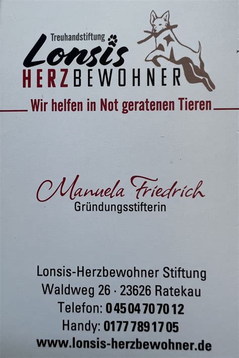 Media – Die Gruß Queen Carla Lagerfeld