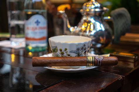 Secrets Behind Cuban Cigar Bands Egm Cigars