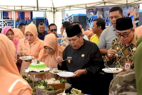 Kegiatan Puncak HUT DWP Ibu Ibu Antusias Ikut Lomba Masak Makanan Khas