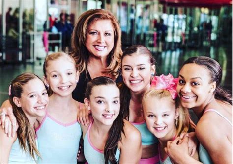 Watch Dance Moms Season 6 Episode 13 Online Kendall Becomes Victim