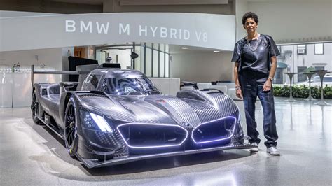 Bmw M Hybrid V With Naked Carbon Body Is Automotive