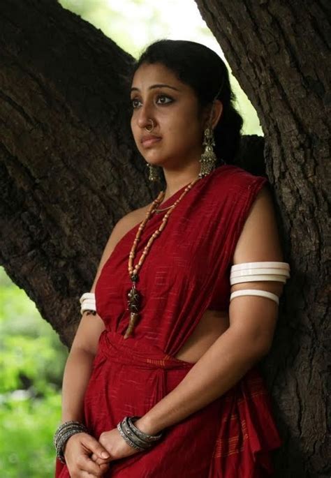 Media Gallery Nithya Das Latest Spicy Hot Saree Stills Pics Photos Pachchai Kudai Movie