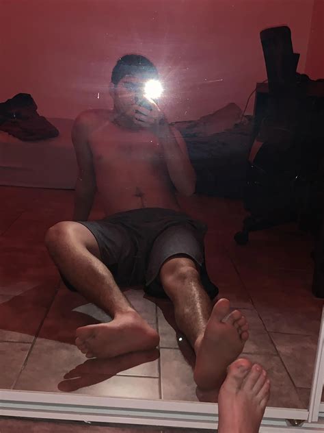 Smell Me Feet As We Fuck Scrolller