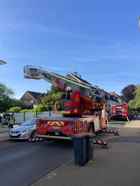 FW EN Hattinger Feuerwehr rückt am Pfingstmontag viermal aus