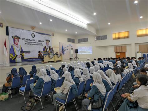 Dekan Fib Menerima Kunjungan Sma N Tambun Fakultas Ilmu Budaya