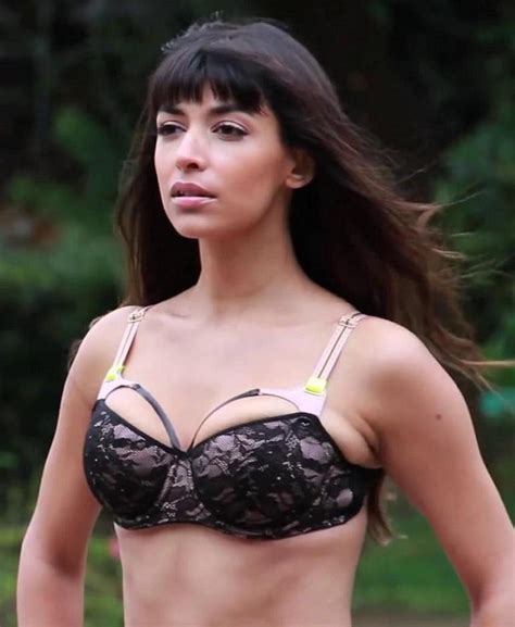 Naked Hannah Simone Added By
