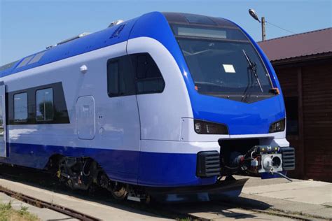 Stadler Polska zawarł umowę na ponad 1 mld zł z PKP Intercity