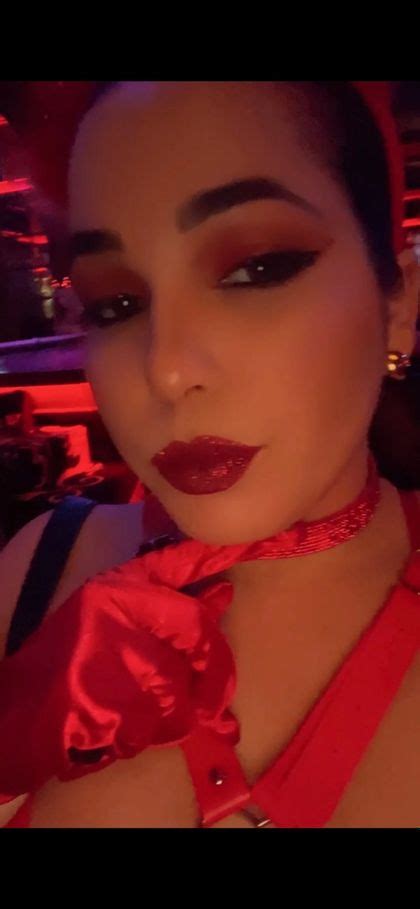 Best Hot Corpus Crhisti OnlyFans Accounts FansMetrics