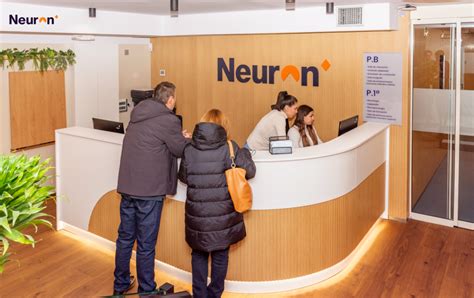 Neuron inaugura su tercera clínica en Madrid