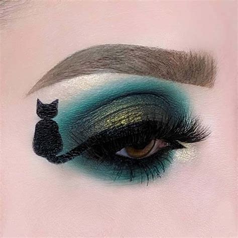 41 Stunning Halloween Eye Makeup Looks | Page 3 of 4 | StayGlam