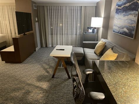 Review: Hyatt Regency Dulles - Live and Let's Fly