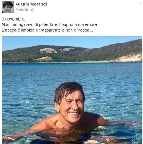 La Foto Gianni Morandi Fa Il Bagno Al Mare Il 3 Novembre Una Bella