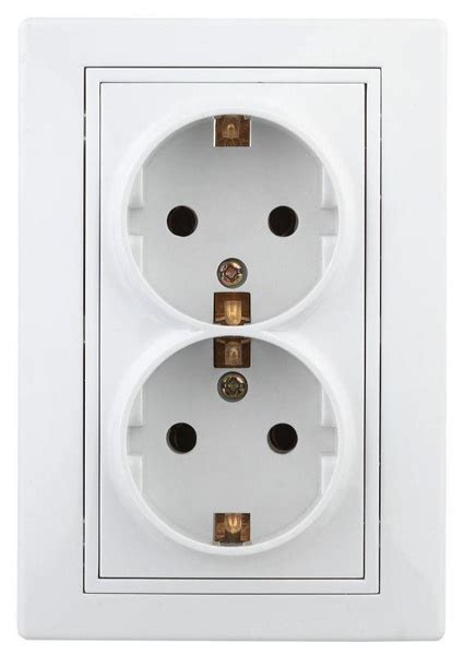 Розетка 2-м СП Plano 1-208-01 16А IP20 250В 2х2P+E Schuko защ. шторки ...