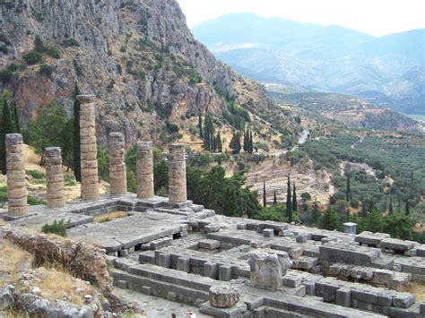 Temple Of Apollo At Delphi - 3264x2448 - Download HD Wallpaper - WallpaperTip