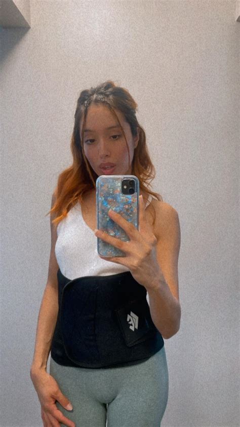 I Will Squeeze Your Hard Dick With My Tits R B Cups