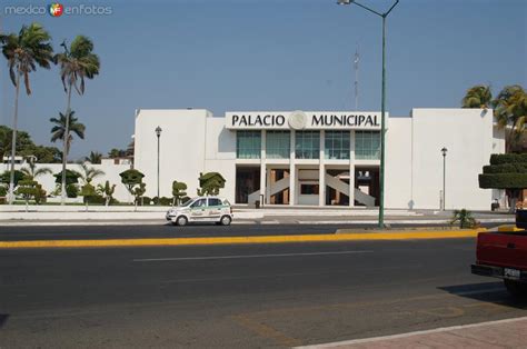 Fotos De Lázaro Cárdenas Michoacán México Palacio Municipal Cd L