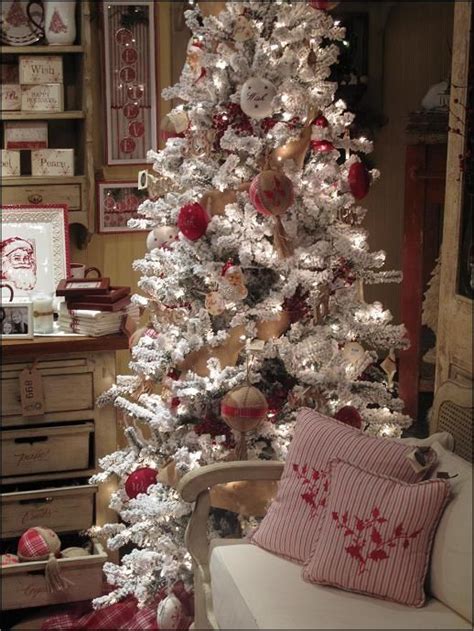 Pretty Christmas Trees - 70 Beautiful Christmas Tree Decoration Ideas ...