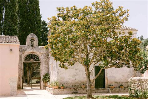 courti estate greece serandipians private place