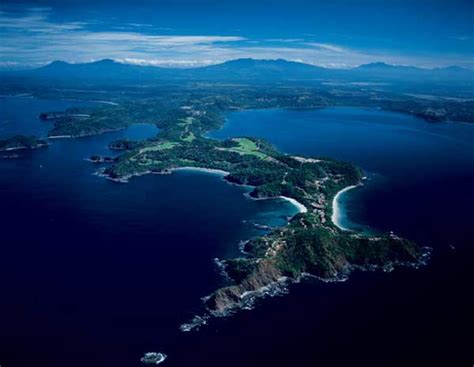 Peninsula Papagayo - Yachts International