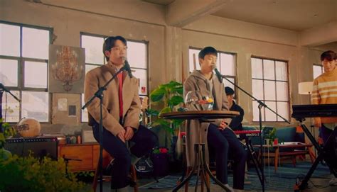 Review Bye Babe Chen EXO CM KPOPREVIEWED