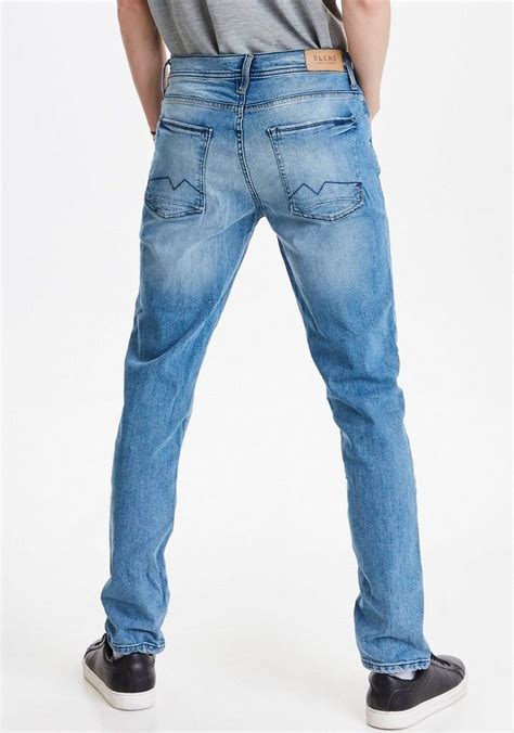 Blend Slim-fit-Jeans »Twister«, Mit Markenlabeln und Nieten online ...