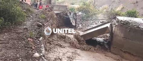 Crecida del río provoca el colapso de un puente y deja incomunicados a