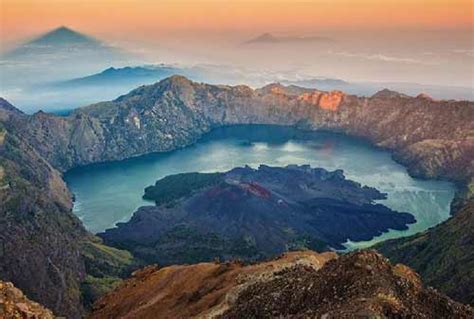 Hal yang Perlu Diketahui Sebelum Mendaki Gunung Rinjani