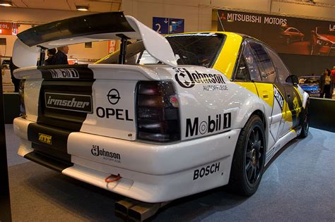 Foto: DTM Omega Evo 500 aus dem Jahr 1991, 3-Liter 6-Zylinder (vergrößert)