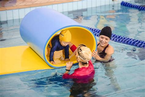 Aula de natação infantil 7 vantagens no Instituto Acqua Fitt