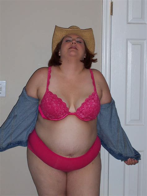 Chubby Cumpig Whore Shannon The Gangbang Milf Cunt From Usa Shesfreaky