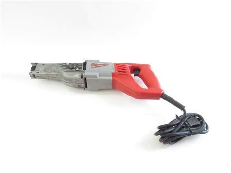 Milwaukee 6519 30 12 Amp 1 18 Stroke Reciprocating Saw Sawzall Reciprocating