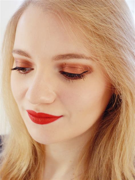 Mon Christmas Makeup Flamboyant avec la Naked Heat Bérengère in