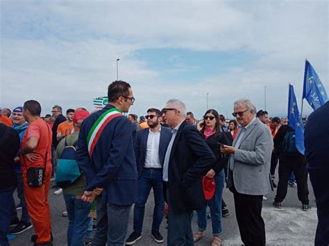 Michele Tripodi Sindaco Di Polistena Presente Alla Manifestazione Al